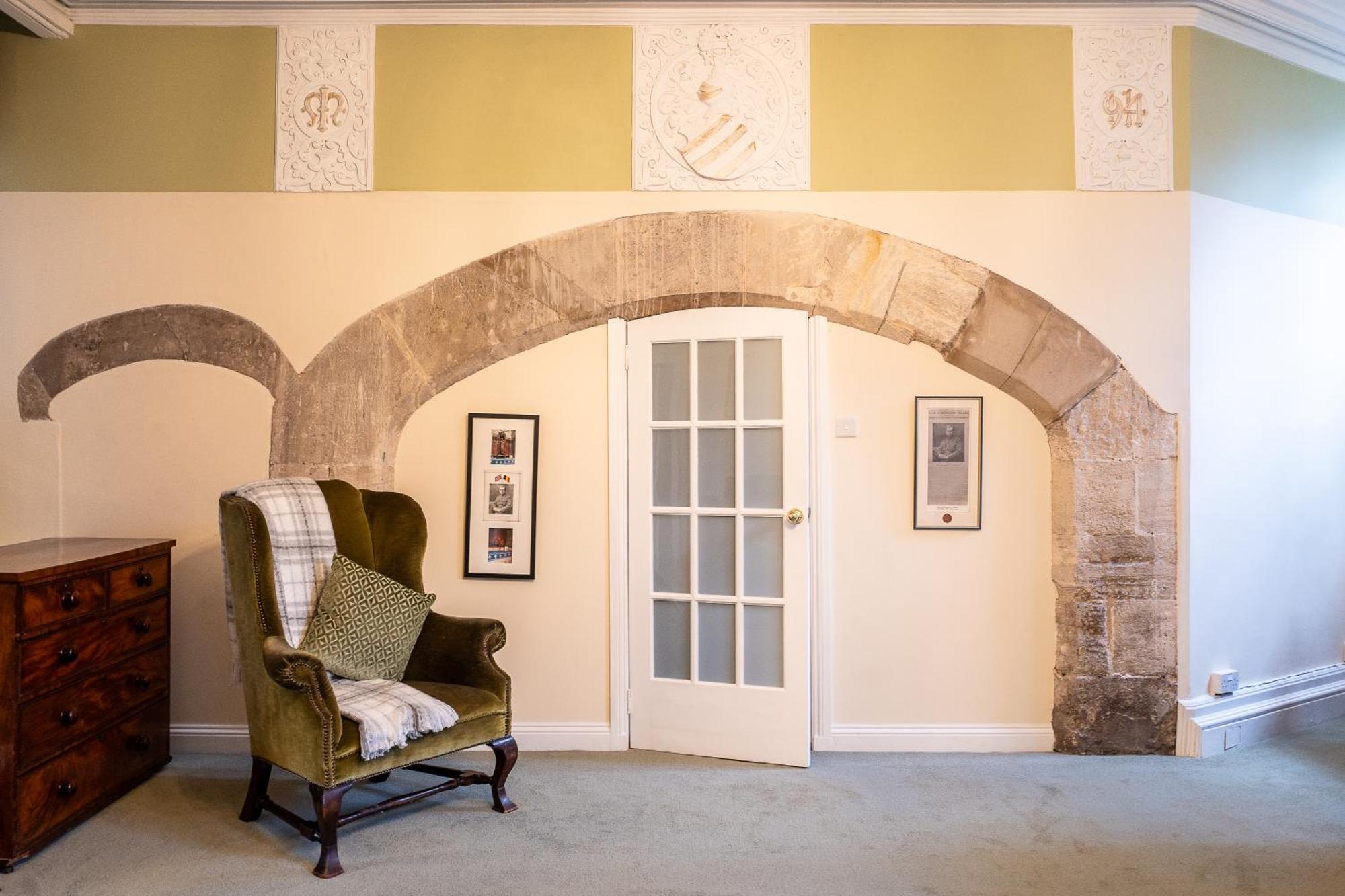 The Hall - Historic Grade I-Listed Jacobean Mansion Bradford-On-Avon Kültér fotó